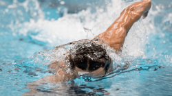 Soğuk Suda Yüzmenin Faydalarını Öğrenince Çok Şaşıracaksınız! Öğrenen Havuza Koşuyor