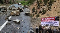 4 Öğretmen Feci Şekilde Can Vermişti... Ölüm Yolunda Hala Önlem Alınmadı: 'Daha Kaç Tane Can Kaybedeceğiz?'