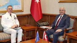 Bakan Güler, NATO Müttefik Dönüşüm Yüksek Komutanı Vandier'i ile Görüştü