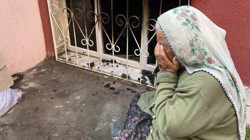 Yaşlı Kadının Tüm Eşyaları Yandı Gözyaşlarına Hakim Olamadı