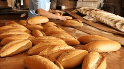 Valilik ve Fırıncılar Arasında 'Ekmek Kavgası' Bir Zam, Bir İndirim