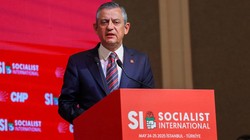 Özgür Özel'den Dikkat Çeken 'Türkiye' Çıkışı: 'Sivil Bir Darbe Sürecinde'