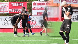 Bir Sezon, İki Üzüntü