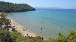 Kuşadası’nda Herkesi Şaşırtan Olay! Denizdeyken Çantası Çalındı Zannetti, Gerçek Bambaşka Çıktı