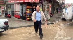 Karaman’da Sağanak Yağış Hayatı Olumsuz Etkiledi