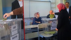 YSK 'Yeniden Yapılsın' Kararı Vermişti! 3 İlde Sandıklar Kuruldu, Oy Verme İşlemi Başladı