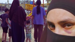 Şiddet Bu Kez Bir Anneyi Buldu! Çocuklarının Gözü Önünde Dehşeti Yaşadı