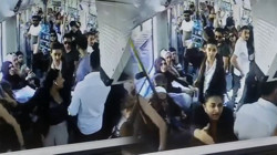 Türkiye Bu Olayı Konuşmuştu! Marmaray'daki Yumruklu Saldırının Yeni Görüntüleri Ortaya Çıktı