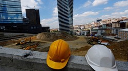 İnşaat Devi Darboğaza Girdi! Dev Projeler Yarıda Kaldı, Binlerce Kişi Mağdur Oldu