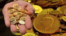 Altın Aniden Düşüşe Geçti! Kritik Eşik Belli Oldu