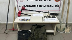 Bursa'da Defineciler Suçüstü Yakalandı