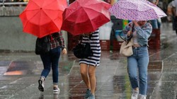 Meteoroloji Tek Tek Uyardı... Bu İllerde Yaşayanlar Dikkat! Yaz Yağmuru Geliyor