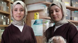 Dinlene Dinlene Dövülüyor, Kilosu 10 Bin TL'ye Satılıyor! Küçücük Tanesi Bile Altından Değerli