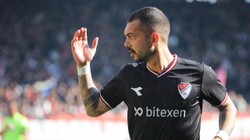 Elazığspor Kaptanla '2 Yıl Daha' Dedi