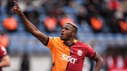 Galatasaray Vaz mı Geçti? 'Osimhen de Ne Yapacağını Şaşırdı'