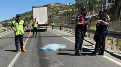 Sivas'ta TIR Yayalara Çarptı: 1 Ölü, 1 Yaralı