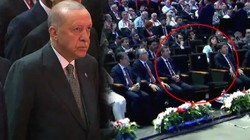 Cumhurbaşkanı Erdoğan'ın Kürsüye Çıkması Bekleniyordu, Bir Anda Salonu Terk Etti... Tüm Programı Bozan Gizemli Telefon!