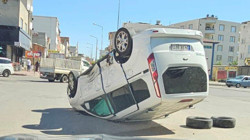 Batman’da Hafif Ticari Araç ile Otomobil Çarpıştı: 4 Yaralı