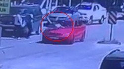 Bolu’da 7 Yaşındaki Çocuğa Otomobil Çarptı: O Anlar Kamerada