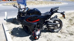 Mudurnu’da Motosiklet ile Otomobil Çarpıştı: 2 Yaralı
