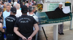 Bir İlçe Bu Cenazeyi Konuşuyor! 4 Gün Boyunca Ortada Kaldı, Vasiyet Krizini Cumhurbaşkanlığı Çözdü