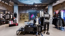 Dünyaca Ünlü Spor Devi Nike Rota Kırdı! Resmen Çekilme Kararı Aldı