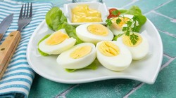 Kahvaltıda Yumurta Tüketirken Herkes Bu Hatayı Yapıyor! Ne Tadı Ne Besin Değeri Kalıyor