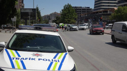 Konya'da Hatalı Dönüş Kazası... 3 Kişi Yaralandı