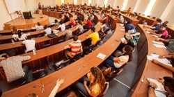 Türkiye'nin En İyi ve En Başarılı Hukuk Fakültesi Belli Oldu: Zirvedeki Üniversite Şaşırttı