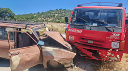 Balıkesir'de Feci Kaza! Otomobil ile Kamyonet Çarpıştı