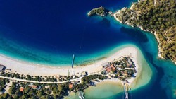 2025 Yazının En Çok Merak Edilen Tatil Ülkeleri Belli Oldu! Türkiye'nin Sıralamasına Çok Şaşıracaksınız