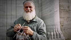 Örgü Örmede Babaannesine Taş Çıkartan Erkekler İşte Bu Burçlardan Çıkıyor