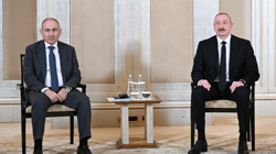 Azerbaycan ile Ermenistan'dan Kritik Zirve: Liderler Bir Araya Geldi