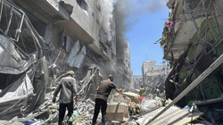 İsrail Son 24 Saatte 100'e Yakın Filistinliyi Daha Katletti