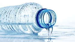 2 Litre Şart Değil: Uzmanlar Su Tüketiminde Esas Gerçeği Açıkladı