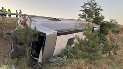 Balıkesir'de Yolcu Otobüsü Devrildi: Çok Sayıda Yaralı Var