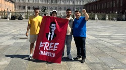 CHP’li Öztürk’ten İtalya’da 'İmamoğlu' Protestosu