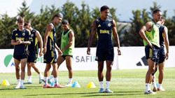 Fenerbahçe Portekiz’de Mourinho ile Hazırlıklarını Sürdürüyor