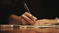 El Yazısı Kişilik Hakkında Ne Söylüyor? Her Harfin, Her Çizginin Anlamı Olabilir