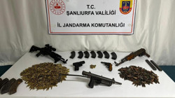 Şanlıurfa’da Eş Zamanlı Ruhsatsız Silah Operasyonu