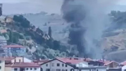 Ankara'da Ağaçlık Alanda Çıkan Yangın Evlere Sıçradı