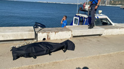 İzmir'de Denizden Erkek Cesedi Çıktı