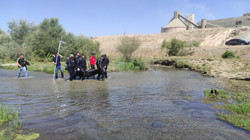 Erzurum'da Otomobil Karasu Çayı'na Düştü: 1 Ölü, 1 Yaralı