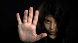 İzmir’de Vicdanları Sızlatan Görüntü! Çocuklar Korumaya Alındı