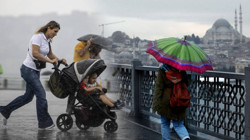 Meteoroloji'den Peş Peşe Uyarı Gelmişti: İstanbul'u Sağanak Vurdu, Yağışlar Kaç Gün Sürecek?