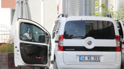 Van’da 2 Kardeşe Otomobilde Kurşun Yağmuru!