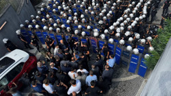 DEM Parti’den CHP’ye Destek Ziyareti: Birlikte Mücadele Etmekten Başka Yol Yok!