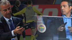 Fenerbahçe Yönetiminden İsmail Kartal’a Telefon! Ali Koç Küplere Bindi: Ortalık Karıştı…