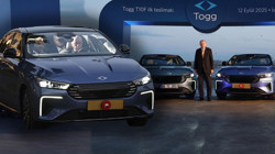 Cumhurbaşkanı Erdoğan Togg'un Yeni Modelini Test Etti! Yerli Otomobil T10F Artık Yollarda