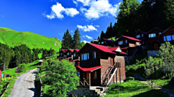 Yazlığı ve Köy Evi Olanlar Dikkat! Düzenleme Geri Dönüyor: Yeni Vergi Yükü Kapıda